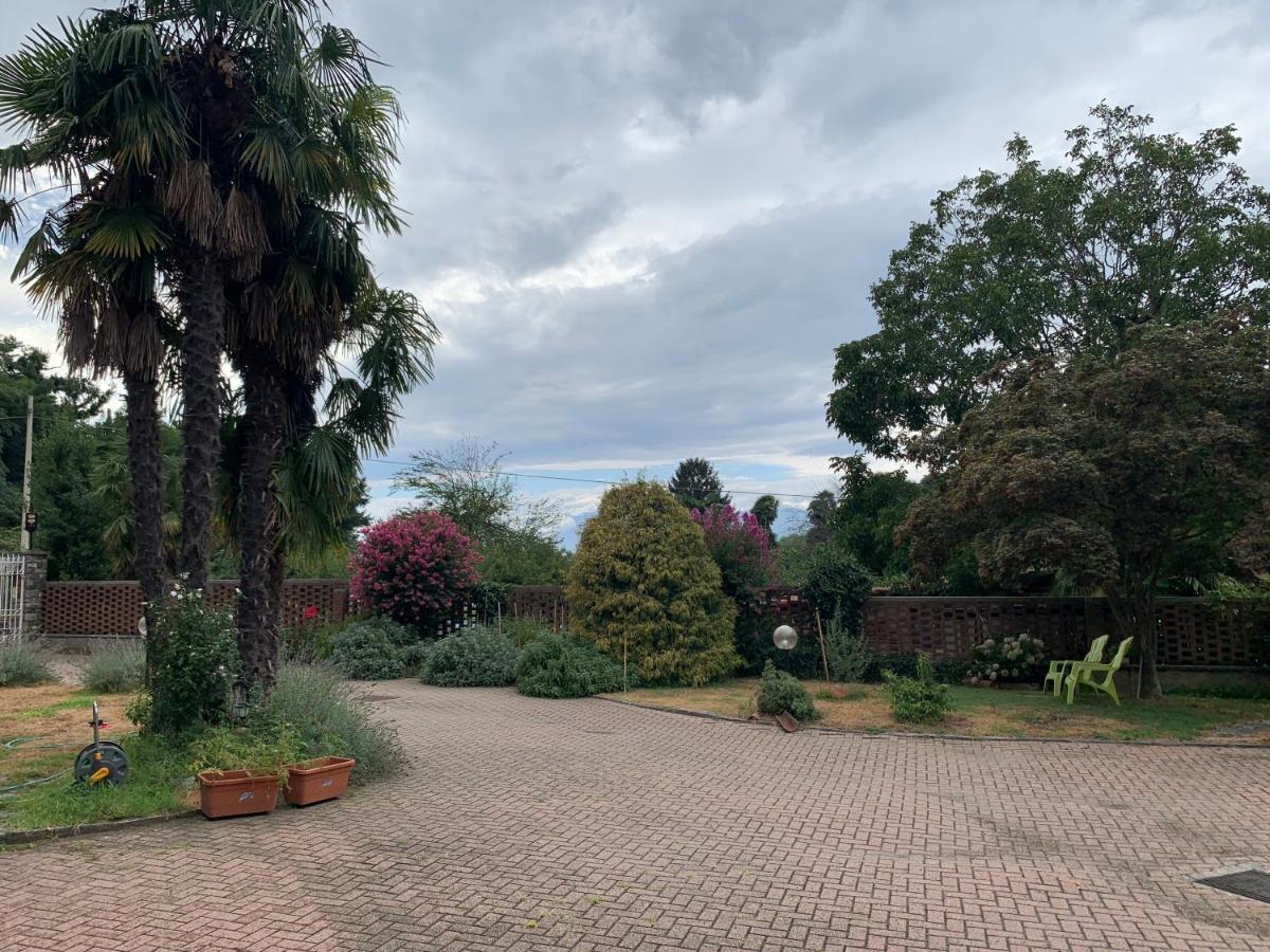 Bouganville Viverone Bagian luar foto
